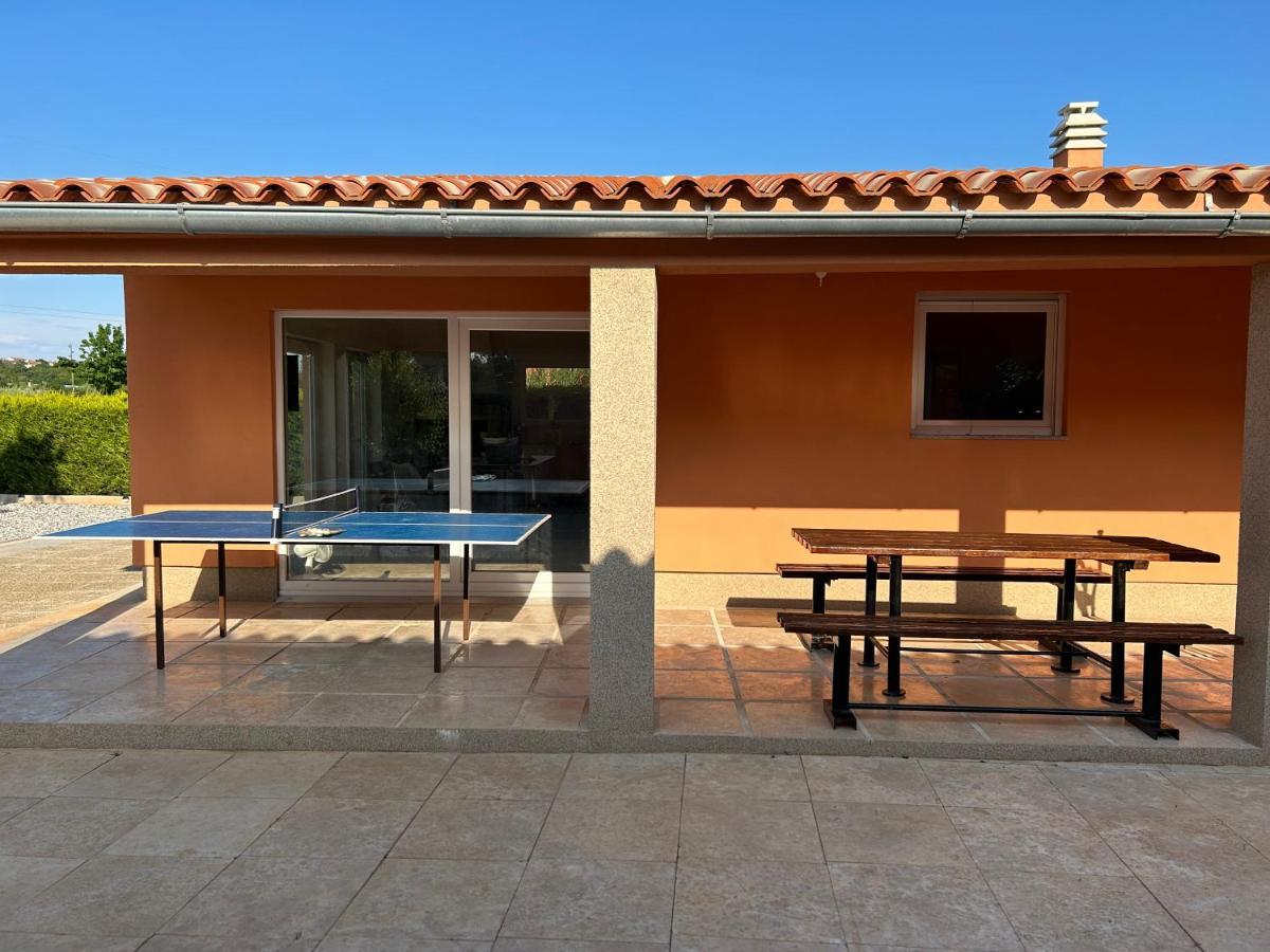 Dora House With Wifi And Outdoor Swimming Pool Villa Pula Luaran gambar