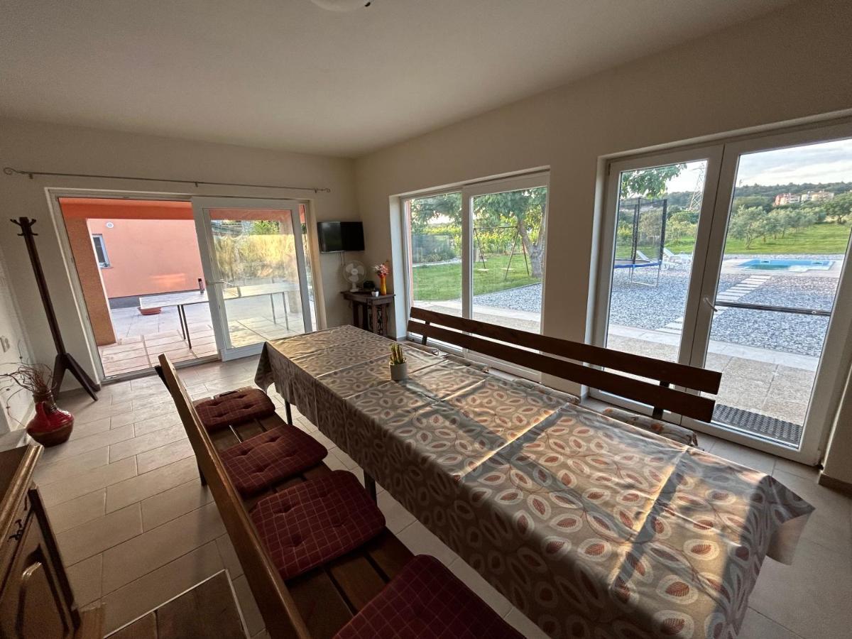 Dora House With Wifi And Outdoor Swimming Pool Villa Pula Luaran gambar